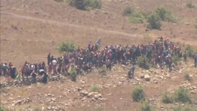 Syrische Flüchtlinge an israelischem Grenzzaun