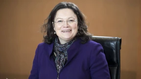 Nahles verteidigt Abkehr von Agenda 2010