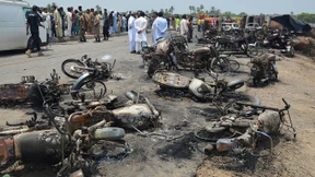 Fast 150 Tote bei Tanklaster-Explosion