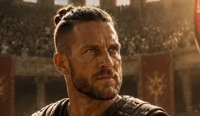 Jetzt hält er sich für einen Gladiator