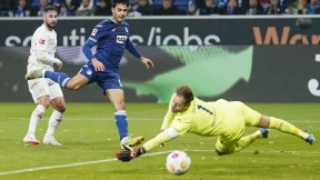 Mainz verzweifelt an Baumann und der Latte