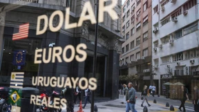 Argentinien schränkt Devisenhandel ein