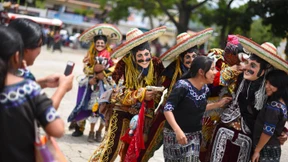 Die Netze der Helden und Täter