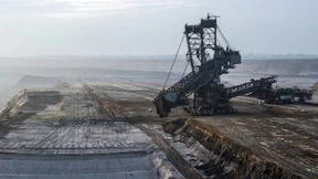 Aktivisten besetzen nächsten Braunkohle-Bagger