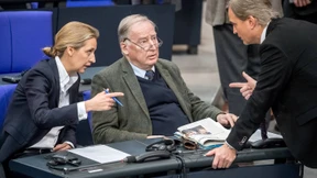 Die AfD nicht in eine Opferrolle drängen