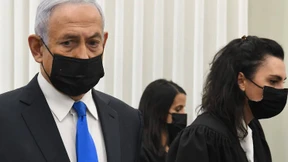 Netanjahu ist vor Gericht