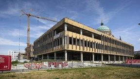 Besuchen Sie Potsdam, solange es noch steht!