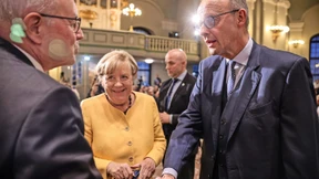 Was Angela Merkel von Helmut Kohl gelernt hat