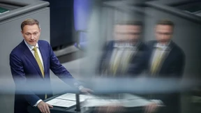 Lindner will im Haushalt statt neuer Schulden umschichten