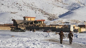 Dutzende Tote bei Anschlag auf Geheimdienst-Stützpunkt