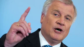 Seehofer erbost über Schäubles Störmanöver