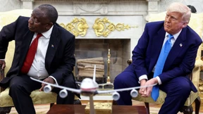 Trump wirft Südafrikas Präsidenten „Genozid“ vor