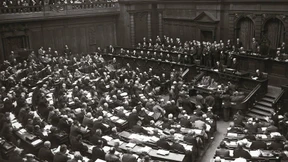 Artikel 48: Sind Notverordnungen verfassungsmäßig?