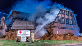 Staatsschutz ermittelt nach Brand in Unterkunft für Ukrainer