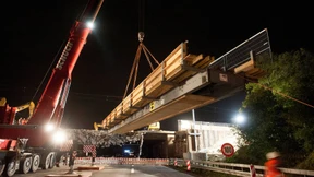 Marode, verschlissen, baufällig