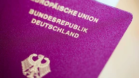 Jeder zweite ausgereiste Dschihadist hat deutschen Pass