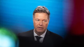 Habeck offen für Gespräch mit DFB-Präsident Neuendorf