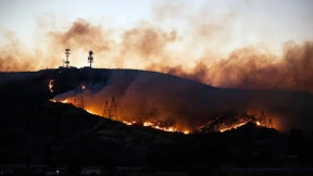 Buschbrände bedrohen Promi-Viertel Bel-Air