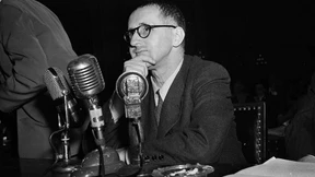 Thomas Huber liest Bertolt Brecht: „empfehlung eines langen, weiten rocks.“