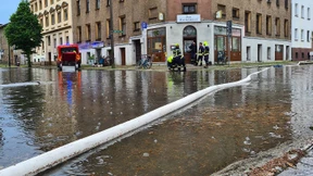 Feuerwehr hat nach Starkregen alle Hände voll zu tun