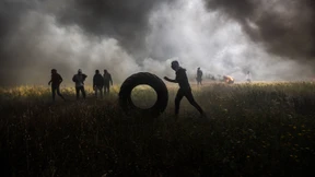 Brennende Reifen und tote Demonstranten