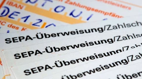 Der Bankkunde soll jetzt anders zahlen 