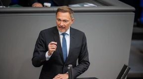 Lindner kündigt höheren Steuerfreibetrag an