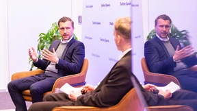 Krösches Rückhalt für Riera