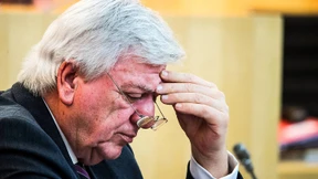 Volker Bouffier an Hautkrebs erkrankt