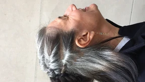 „Weiße Haare sind ein Geschenk der Natur“