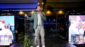 Wütend auf der Wahlparty