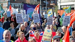 Empörung über Massenentlassung