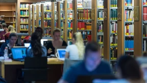 Über Wirtschaftlichkeit von KI, GPT-4 in der Finanzwelt, LLMs mit „Schläfer-Agenten“ und Überredungstechniken