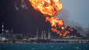 Kubas größtes Ölterminal brennt