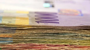 Bürger horten immer mehr Bargeld