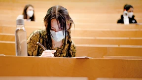 Trümmerfeld junge Seele