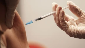 Auffrischimpfung schon nach vier Wochen