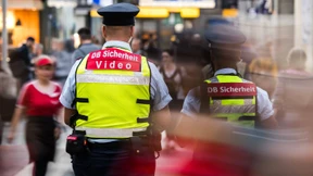 Sicherheitskräfte am Hauptbahnhof tragen jetzt Kamera