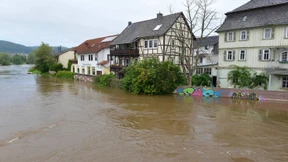 Hochwasserlage entspannt sich langsam