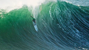 Extremsurfen in Monsterwellen