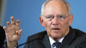 Schäuble will den ESM Haushalte kontrollieren lassen