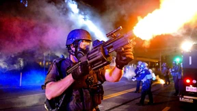 Amerikanische Polizei darf sich wieder Ausrüstung vom Militär besorgen