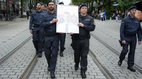 Politiker würdigen getöteten Polizisten