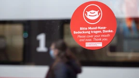 Wissing für Ende der Maskenpflicht in Flugzeugen, Bussen und Bahnen