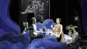 Die zersägte Frau singt einfach weiter