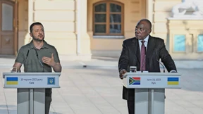 Eine weite Reise in ein russlandnahes Land