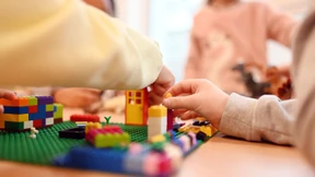 Vor allem bei Verkäufern und Erziehern spitzt sich der Engpass zu