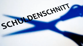 Markt spekuliert über Behandlung privat gehaltener Griechen-Anleihen