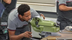 Mit Werkzeug-Memory und Mathe-Programm