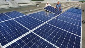 So wird die Industrie von steigenden Stromkosten verschont